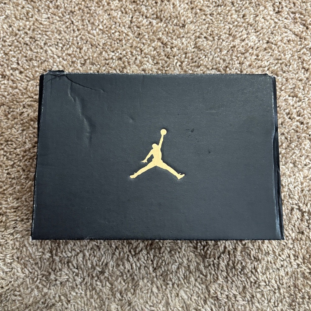 Jordan 11 - Picture 7 of 8